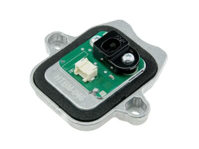 AJOVALOJEN OHJAUSYKSIKKÖ BMW F30/31