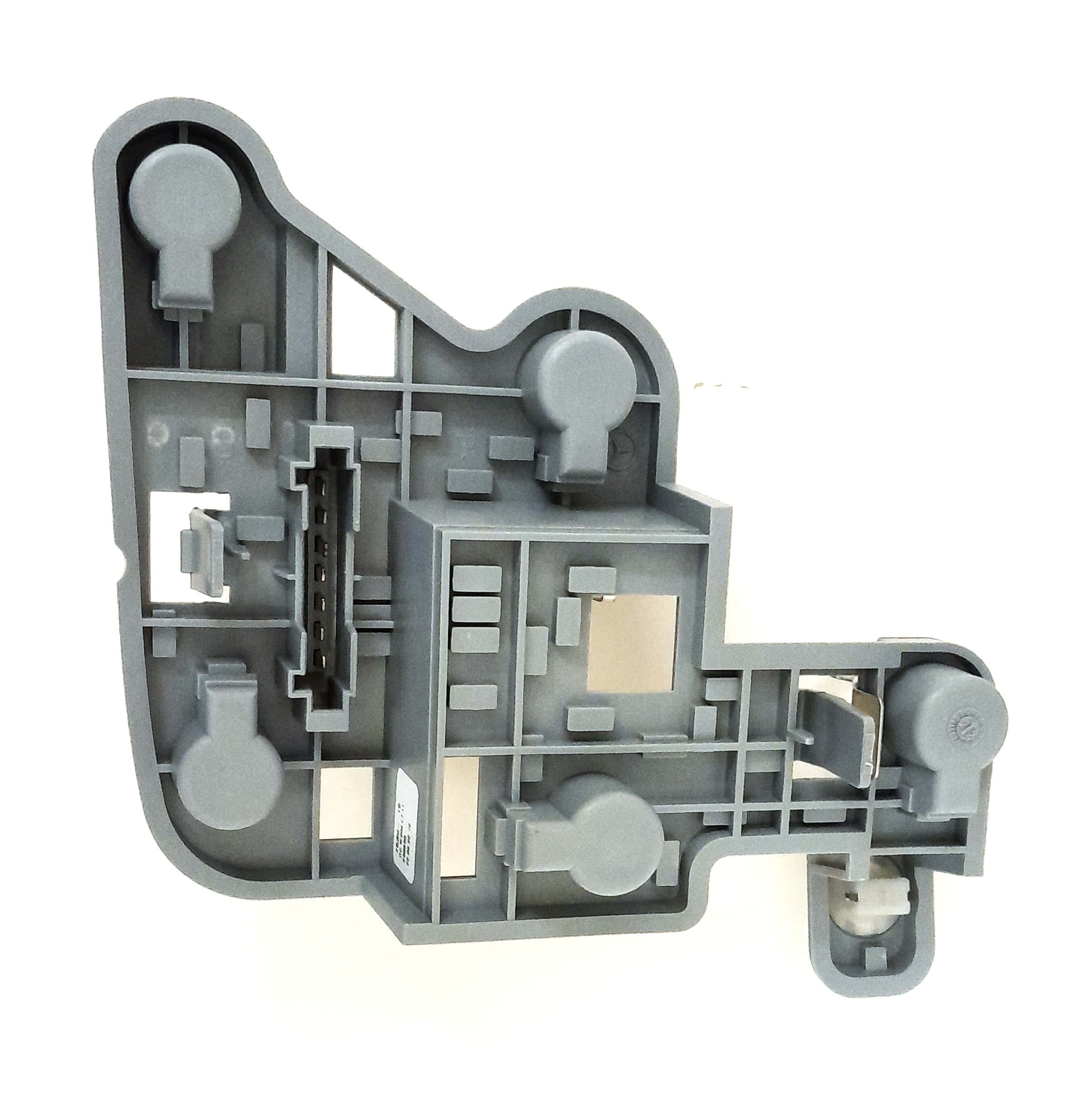 Takavalon pohja MB W204 / Sedan 2007-2010, Vasen - Image 3