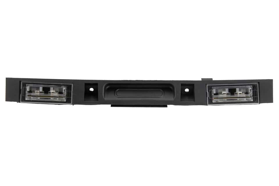 Takaluukun kahva rekisterikilven valoilla BMW X3 - Image 4