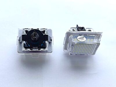 Rekisterikilven valaisinpari LED MB C-sarja W204 / W212