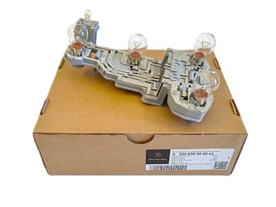 Takavalon pohja MB S204 2007-2014, Oikea OEM