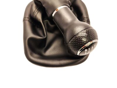 Vaihdekepin nuppi ja suojus VW Golf IV 1998-2005, Bora 1998-2005, 5-vaihteinen