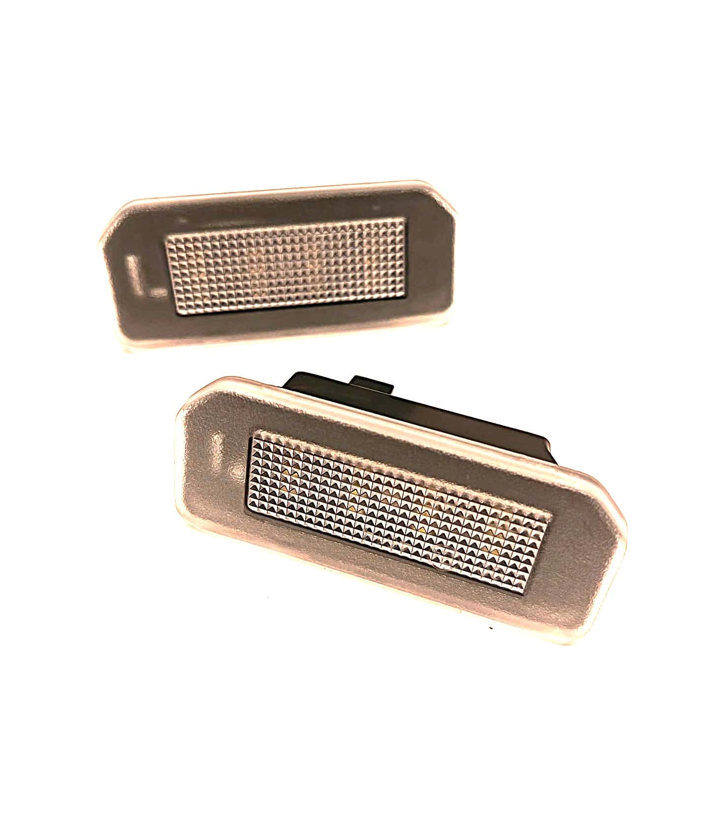 Rekisterikilvenvalot Led Tesla Model 3 2017- / Model Y 2020-